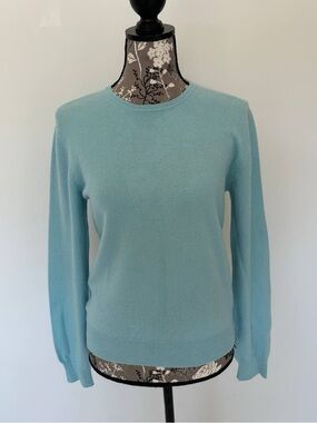 Cashmere Blue Crewneck Women's Sweater